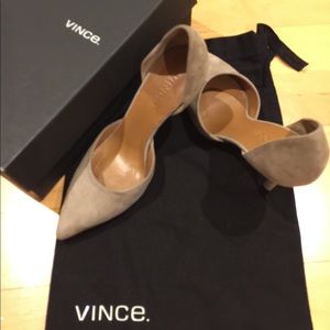 Brand new still in the box !!!! Vince high heel